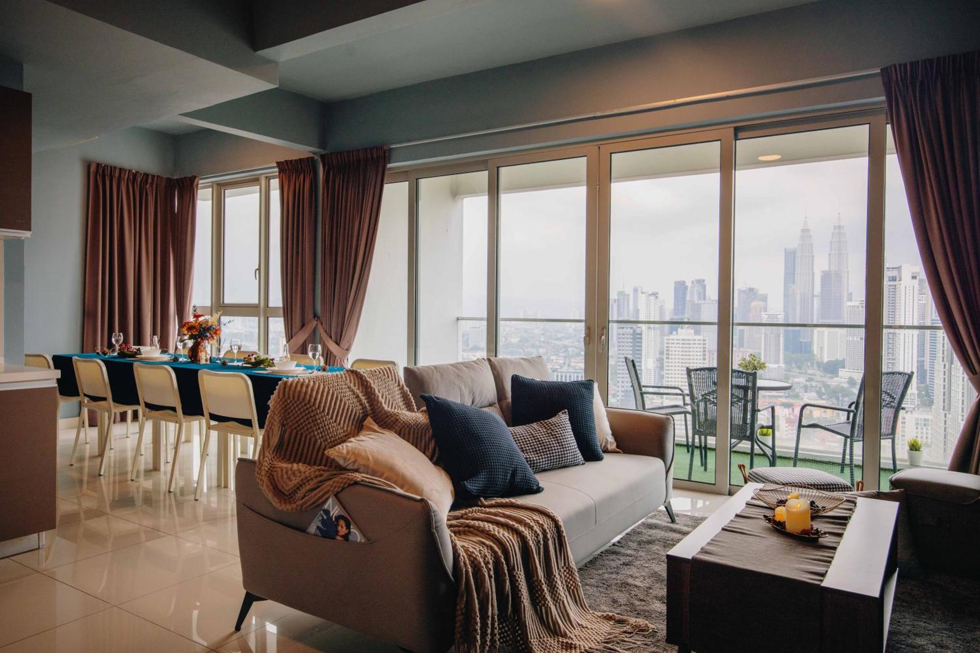 Naibnb In Regalia Residence Kuala Lumpur Exteriör bild